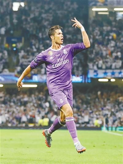 里和教练组 里和教练组